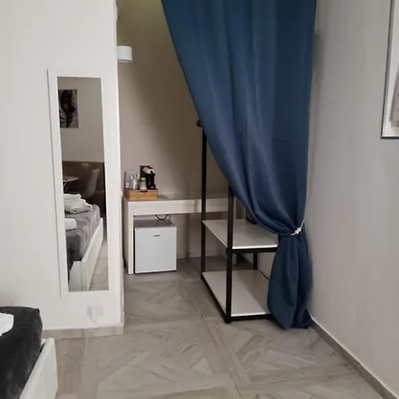 La Corte Проживання в сім'ї Барі