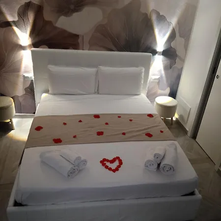 Проживання в сім'ї La Corte